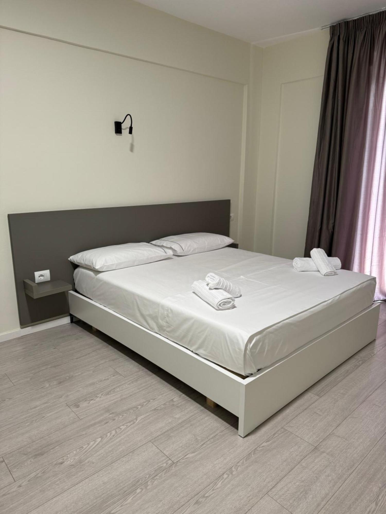 Meraki Hotel Saranda Kültér fotó